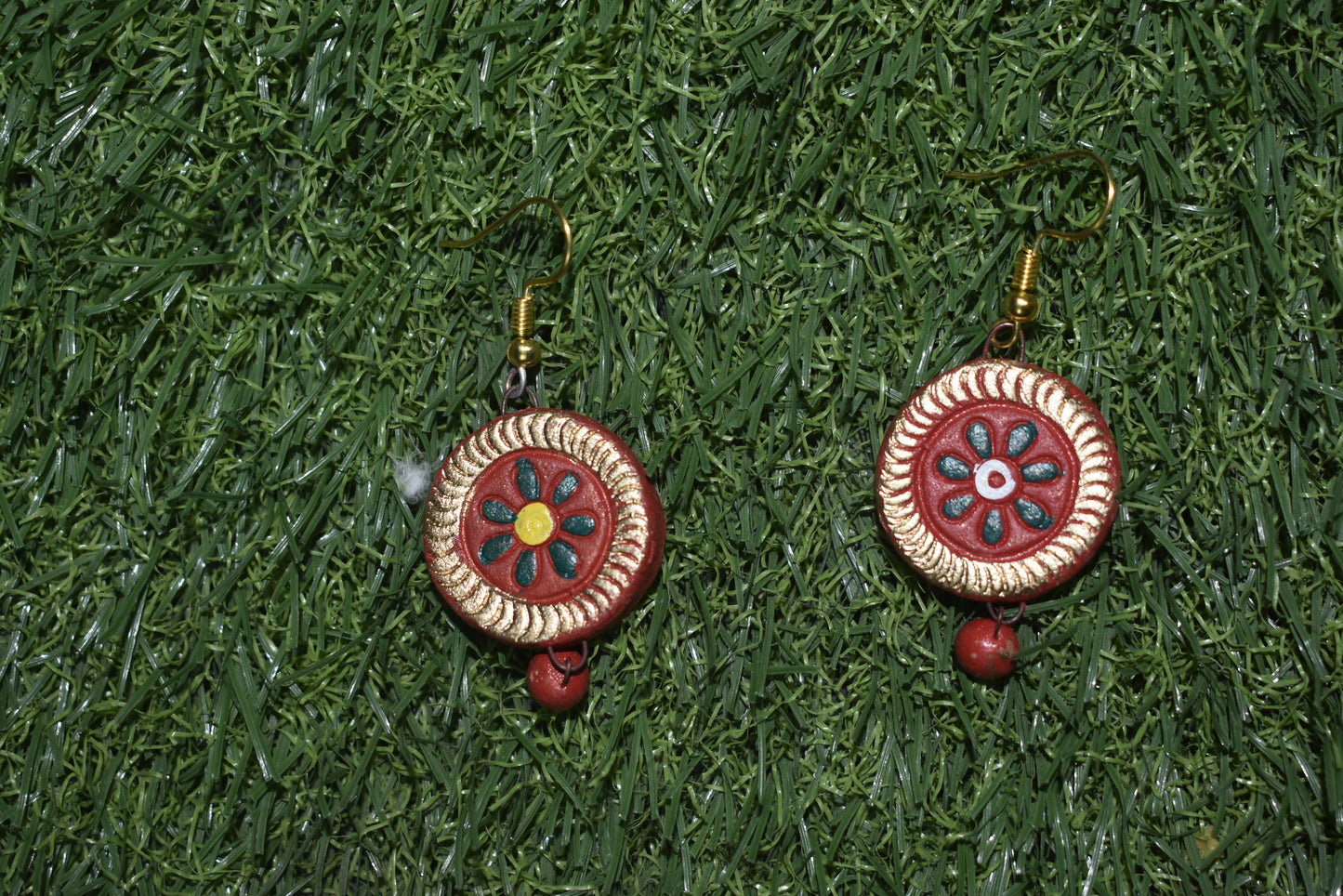 Terracotta Jewellery Set(Red Color, Round Shape)